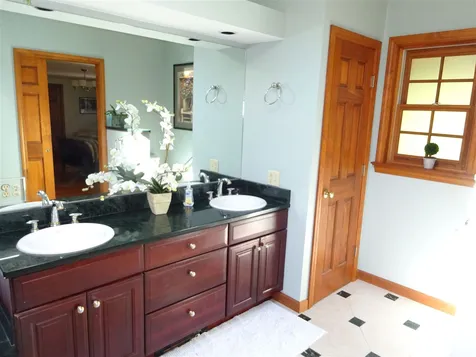 187 Darling Road Keene NH 03431