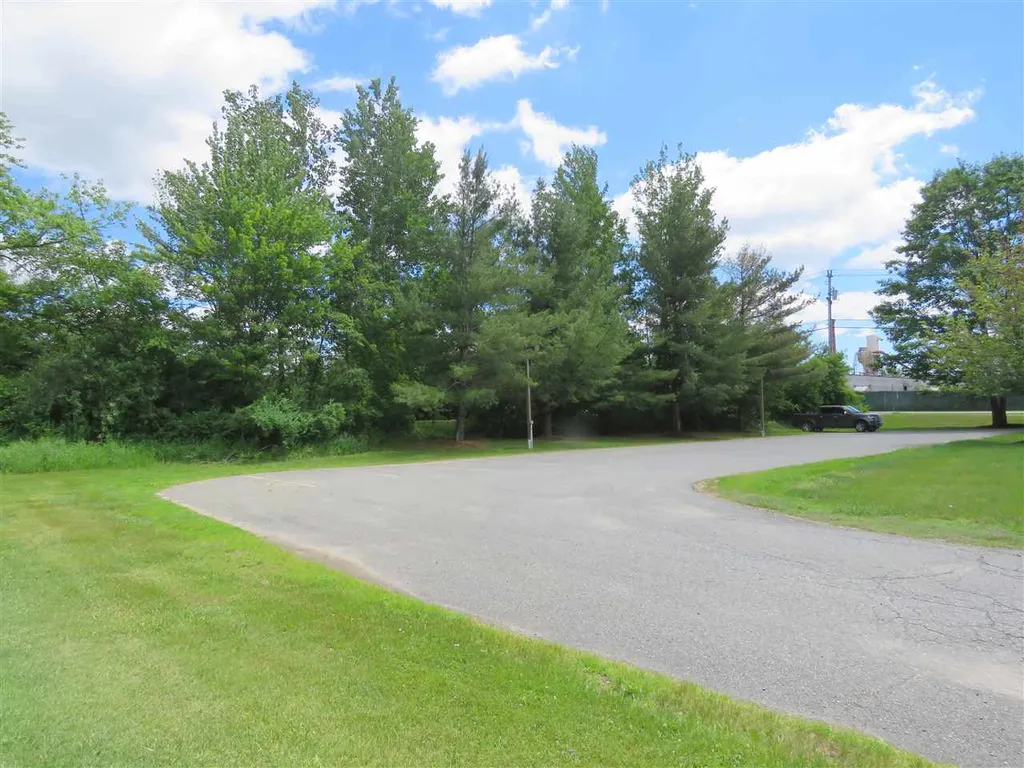 40 Lakemont Road Newport City VT 05855