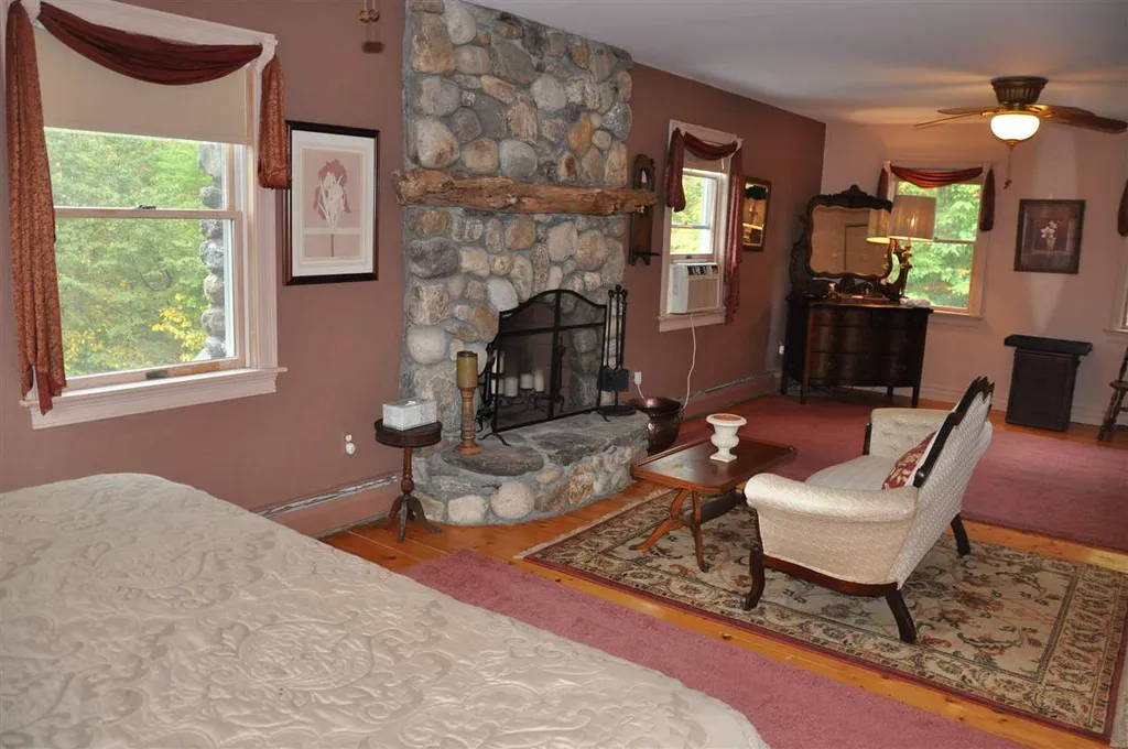 109 Peckham Lane Dorset VT 05251