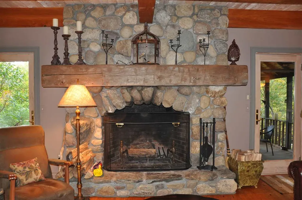 109 Peckham Lane Dorset VT 05251