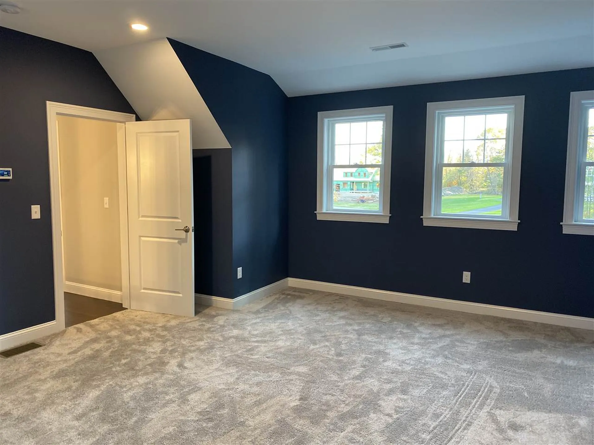 4 Barbaras Way Stratham NH 03885