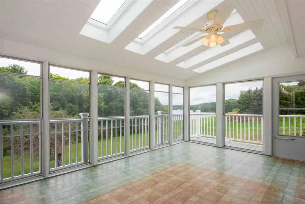 11 Hartley Farm Lane Kittery ME 03904