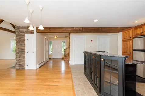 11 Hartley Farm Lane Kittery ME 03904