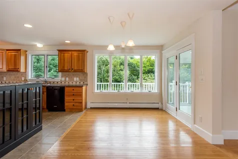 11 Hartley Farm Lane Kittery ME 03904