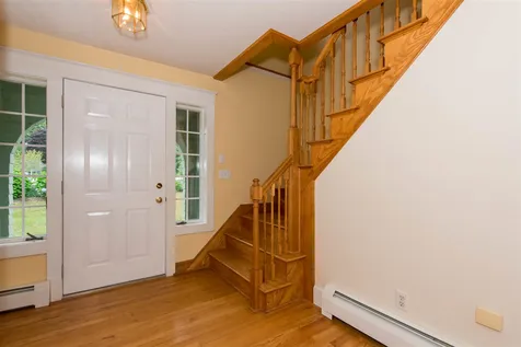 11 Hartley Farm Lane Kittery ME 03904