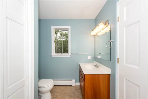 11 Hartley Farm Lane Kittery ME 03904