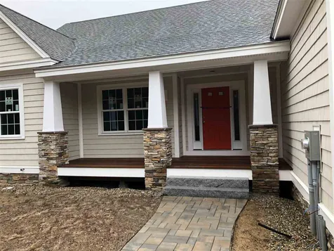 557 Seamans Road New London NH 03257