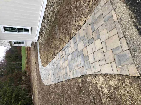 557 Seamans Road New London NH 03257