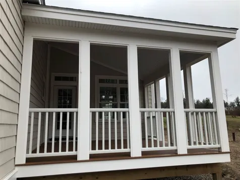 557 Seamans Road New London NH 03257