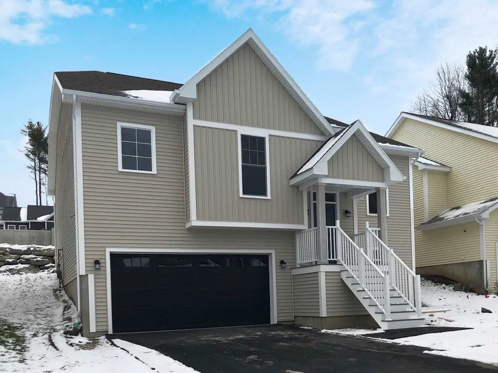 45 Laurentide Lane South Burlington VT 05403
