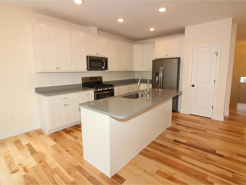 45 Laurentide Lane South Burlington VT 05403