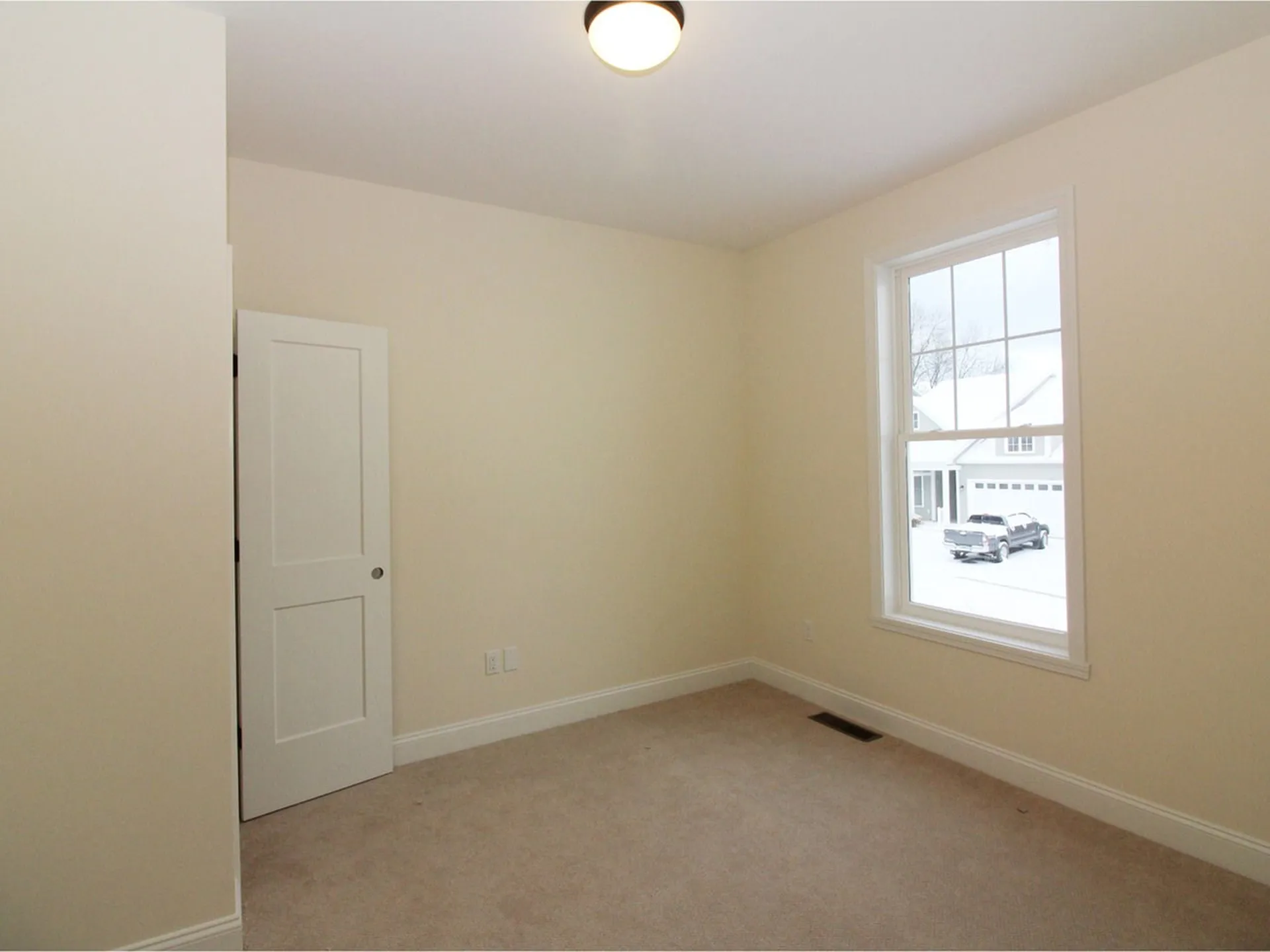 45 Laurentide Lane South Burlington VT 05403