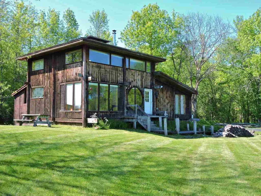 39 Phelps Lane South Hero VT 05486