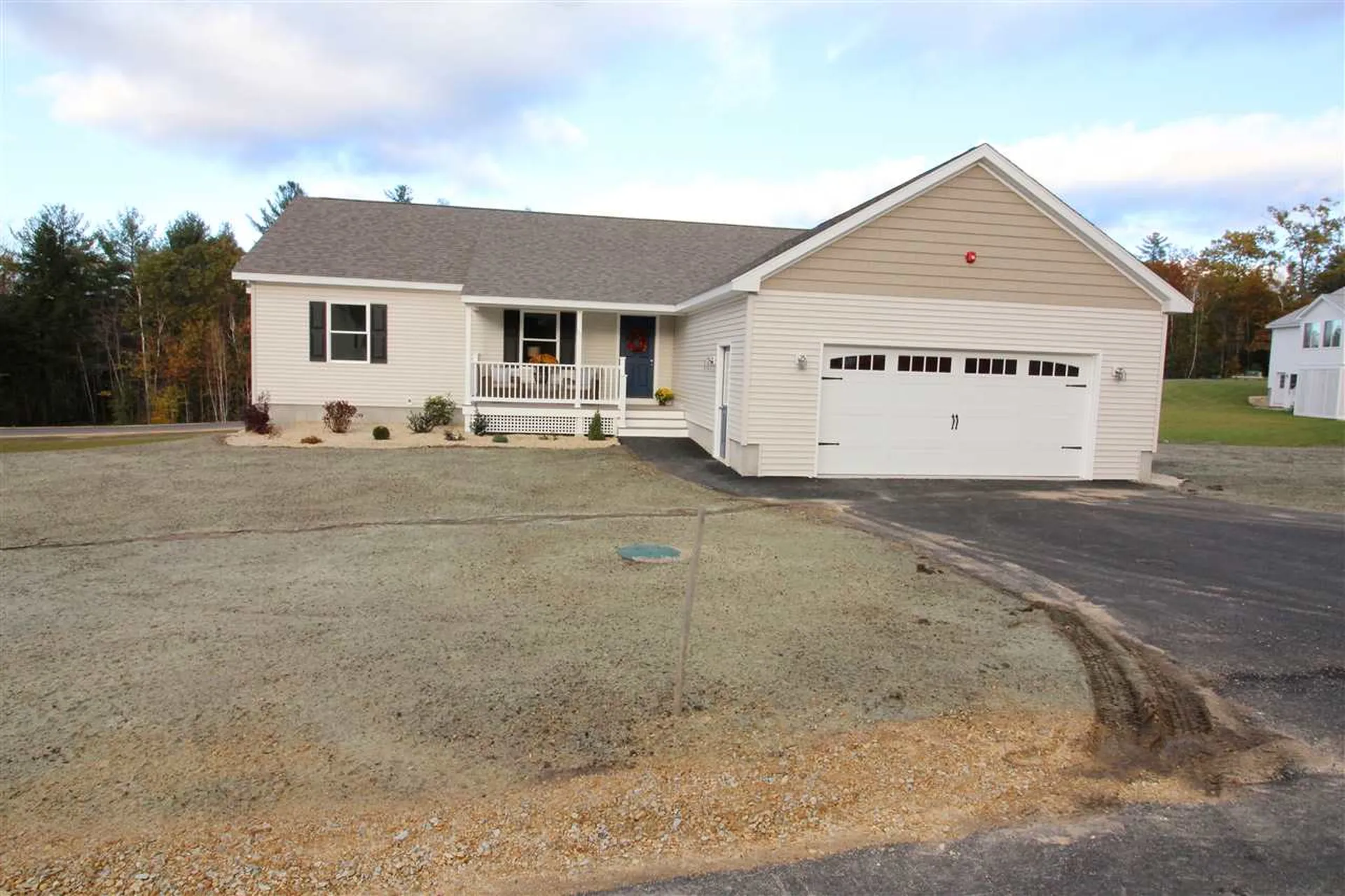 85 Black Duck Drive Chester NH 03036