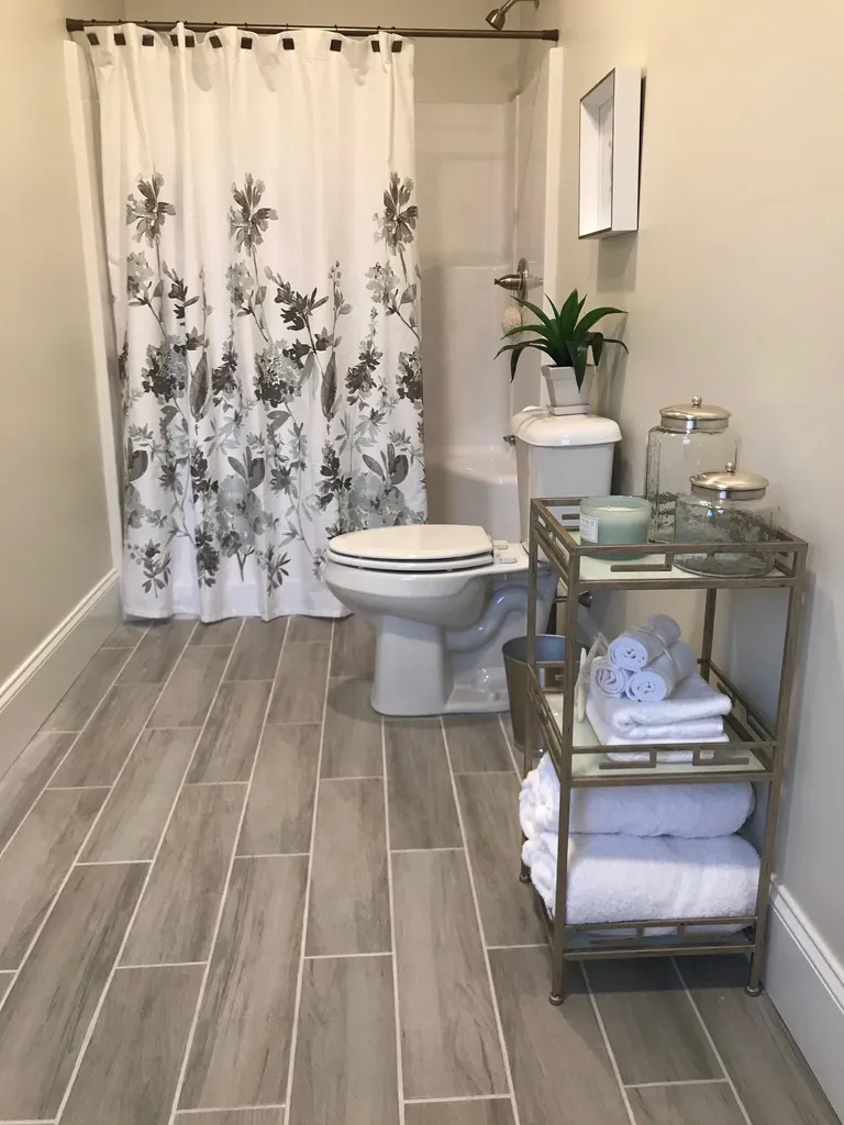 3 Blackstone Drive Raymond NH 03077