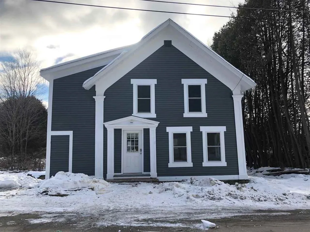 28 Lincoln Avenue Barton VT 05822