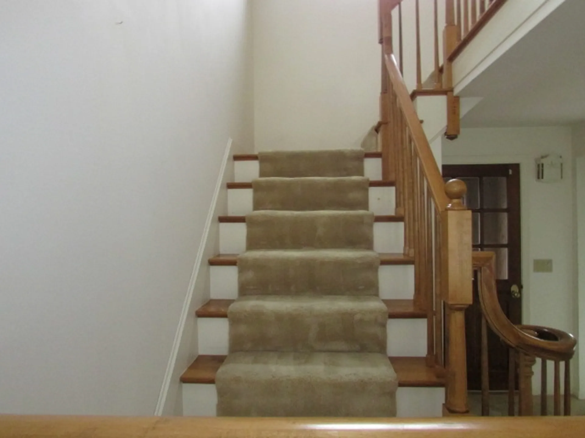 28 Windsor Square Laconia NH 03246