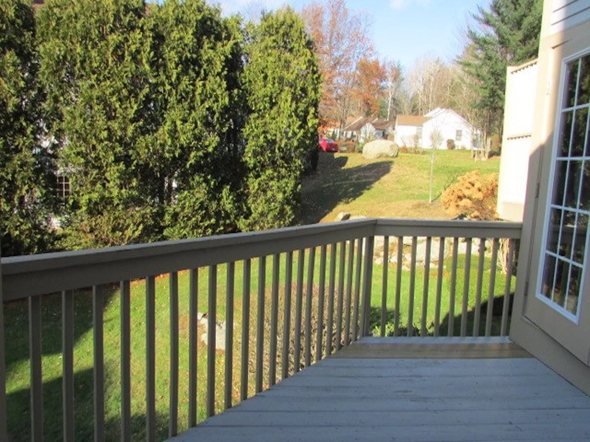 28 Windsor Square Laconia NH 03246