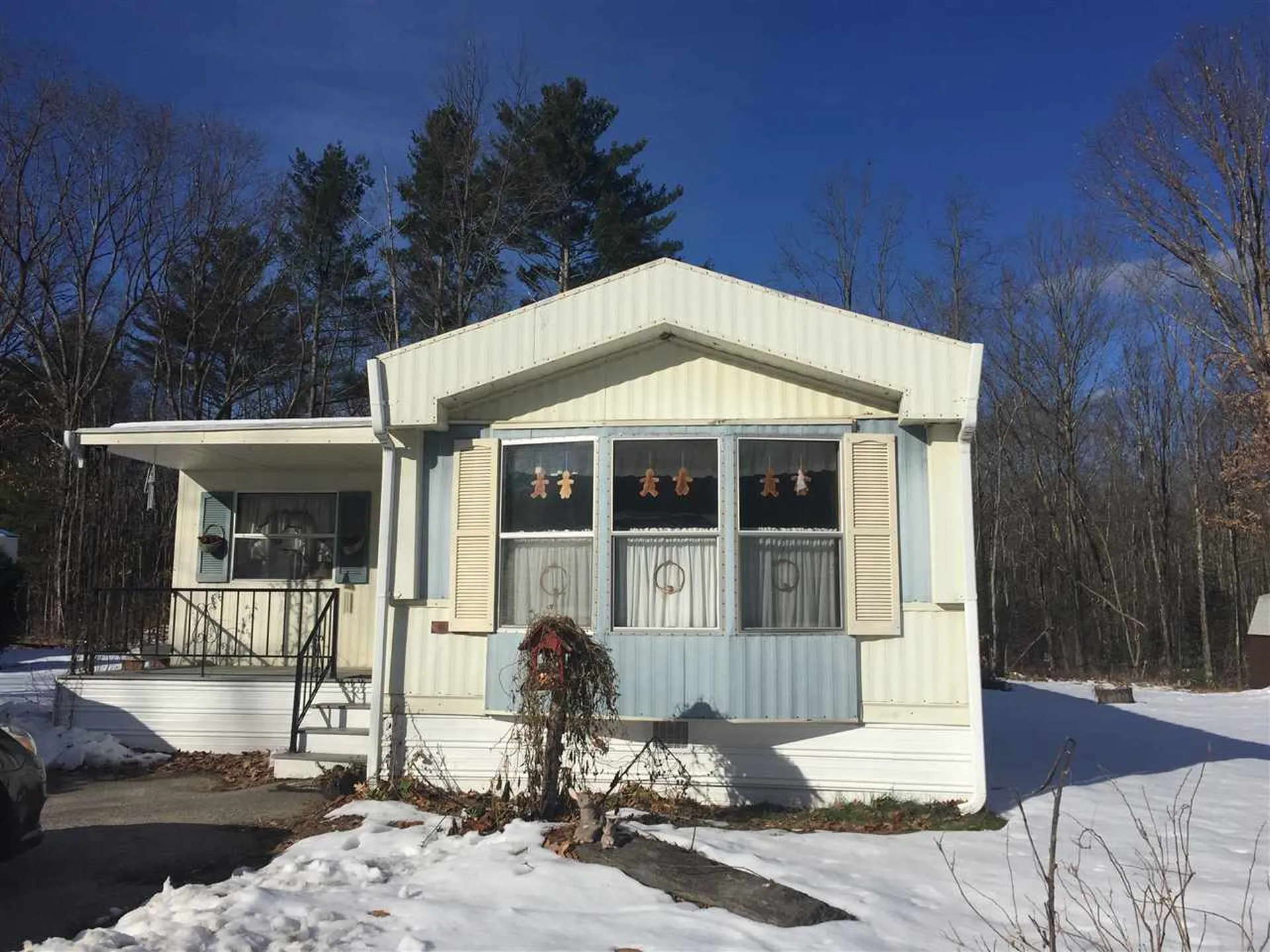 86 Trade Wind Lane Rochester NH 03867