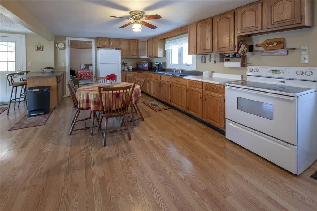 915 Suncook Valley Road Alton NH 03809