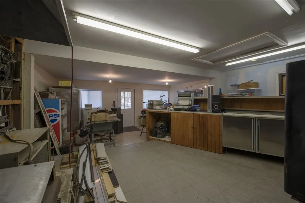 915 Suncook Valley Road Alton NH 03809