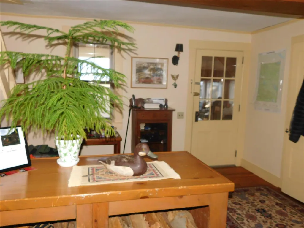 181 Governors Road Brookfield NH 03872