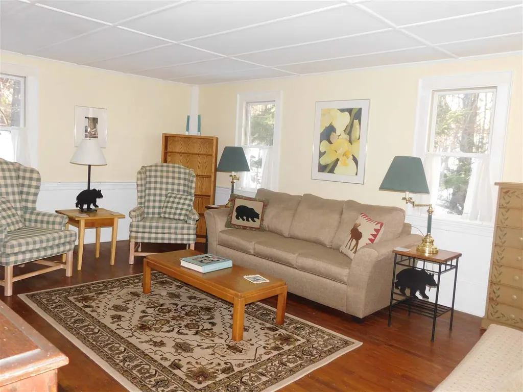 181 Governors Road Brookfield NH 03872