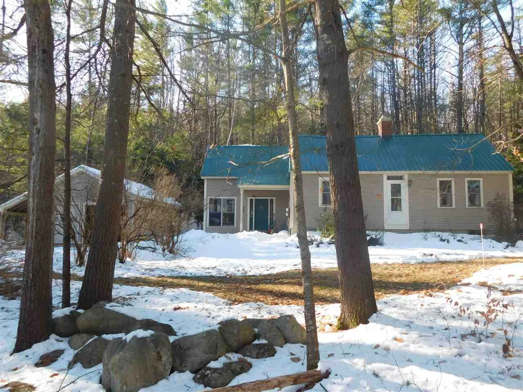 181 Governors Road Brookfield NH 03872