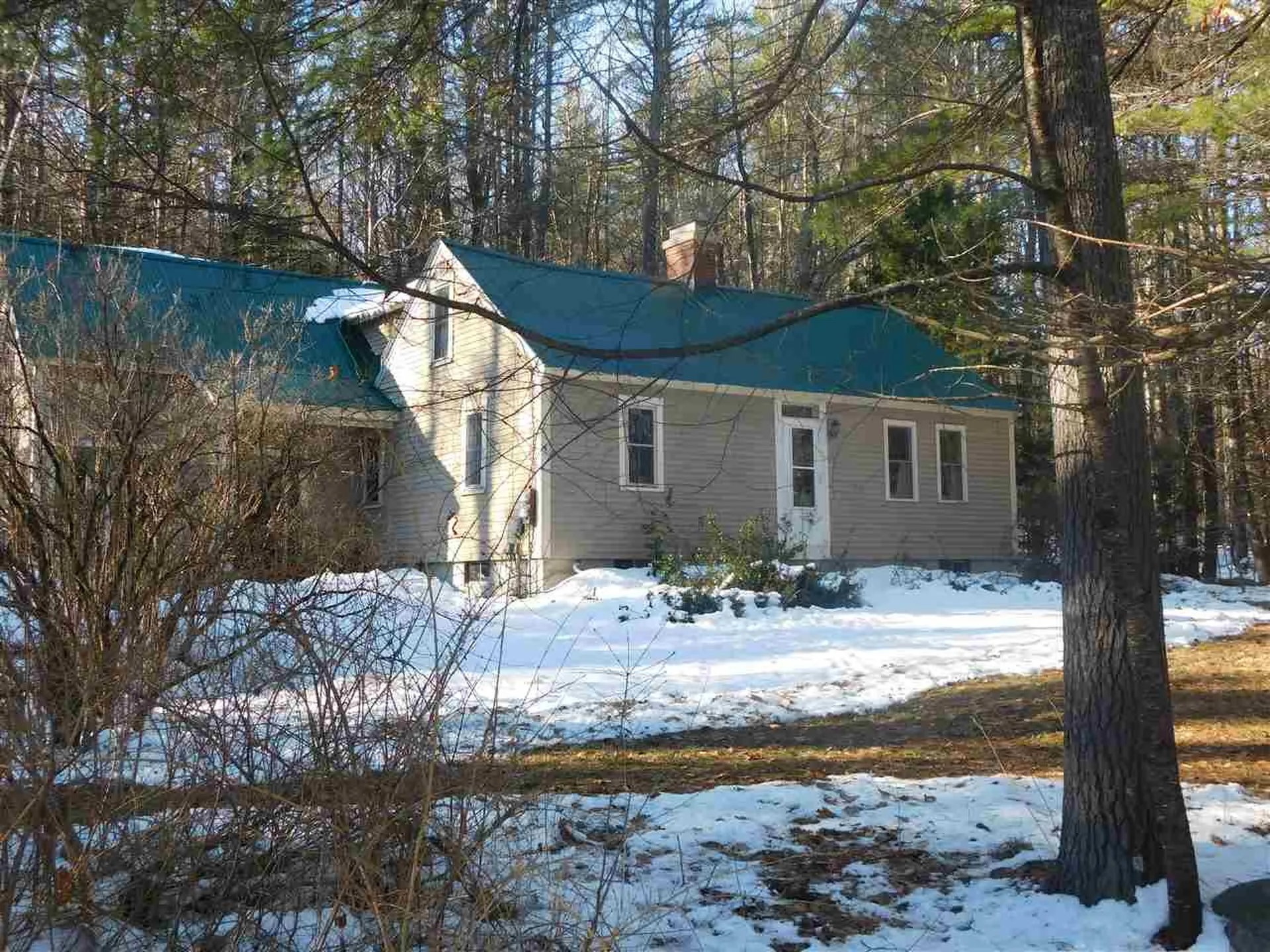 181 Governors Road Brookfield NH 03872