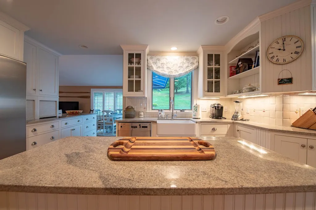 19 Spring Hill Road Moultonborough NH 03254