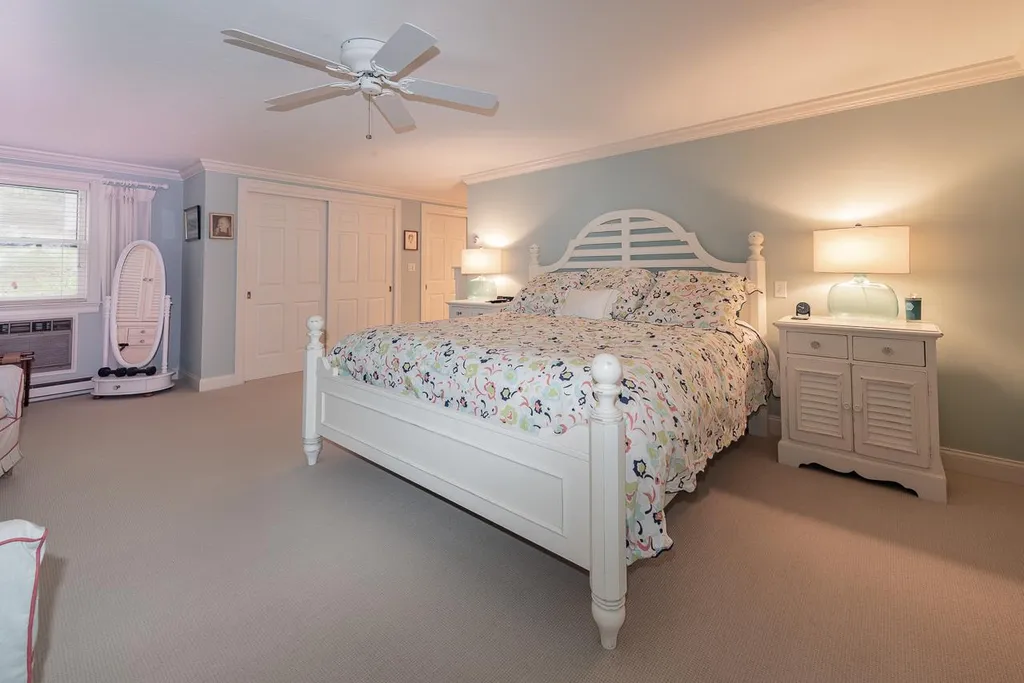 19 Spring Hill Road Moultonborough NH 03254