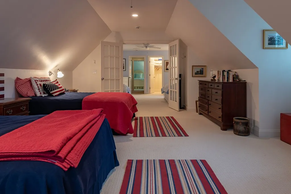 19 Spring Hill Road Moultonborough NH 03254