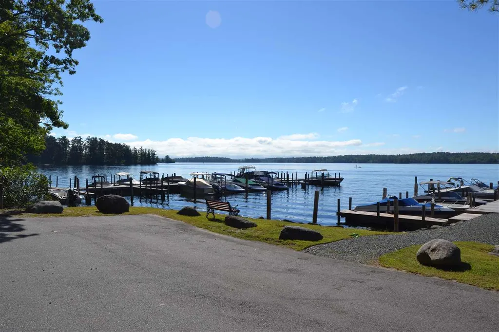19 Spring Hill Road Moultonborough NH 03254