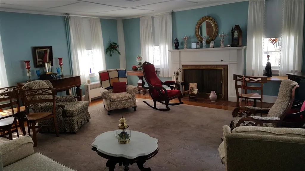 1375 East Main Street Poultney VT 05764