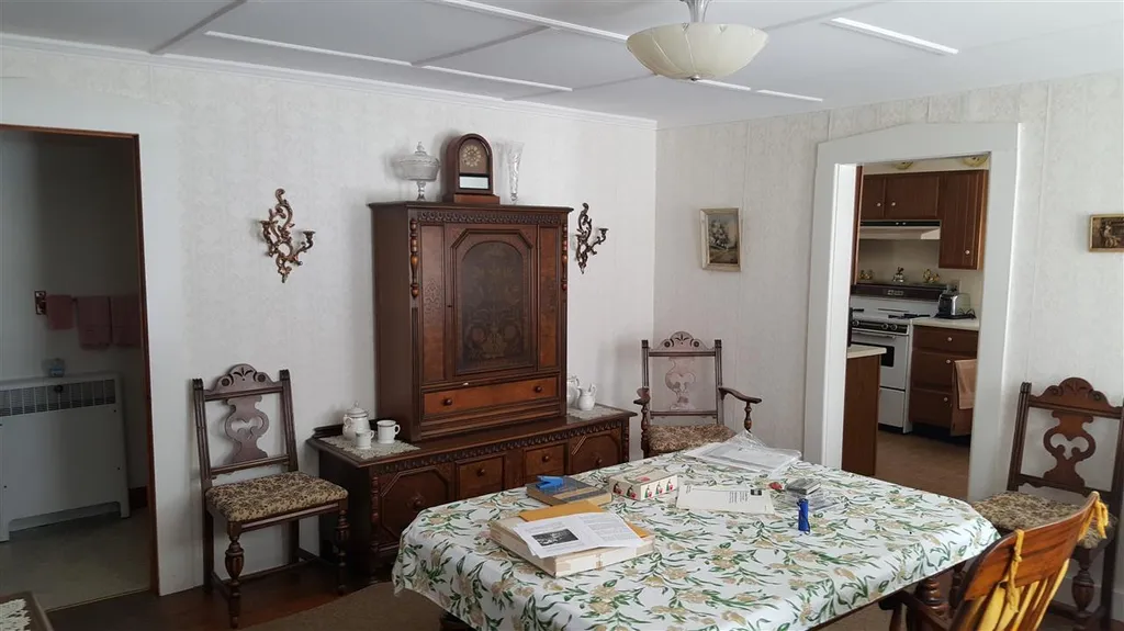1375 East Main Street Poultney VT 05764