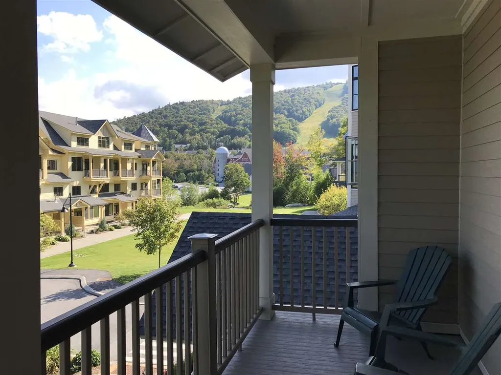 Rb9 Rice Brook Drive Warren VT 05674