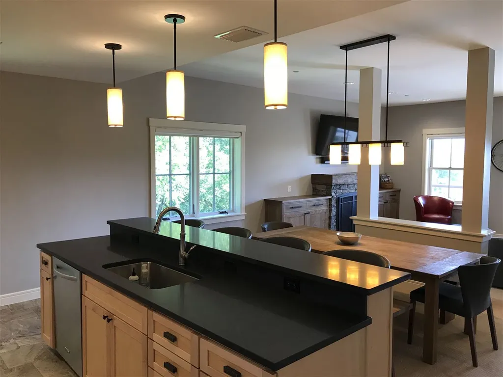 Rb9 Rice Brook Drive Warren VT 05674