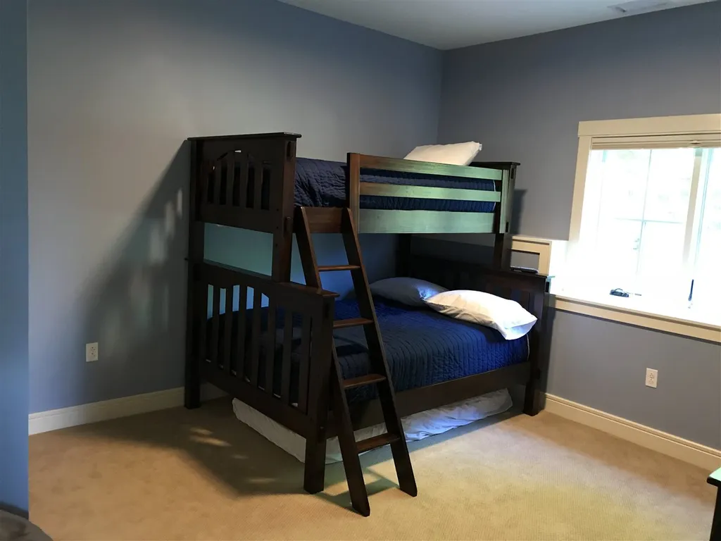Rb9 Rice Brook Drive Warren VT 05674