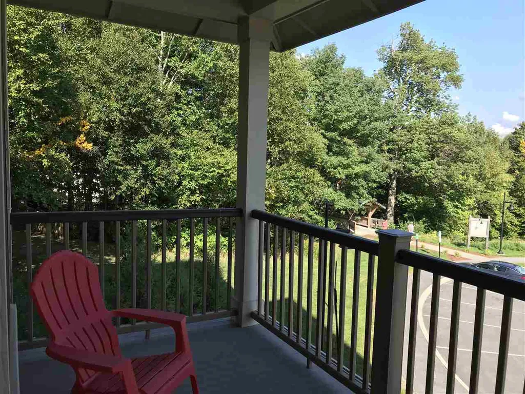 Rb9 Rice Brook Drive Warren VT 05674
