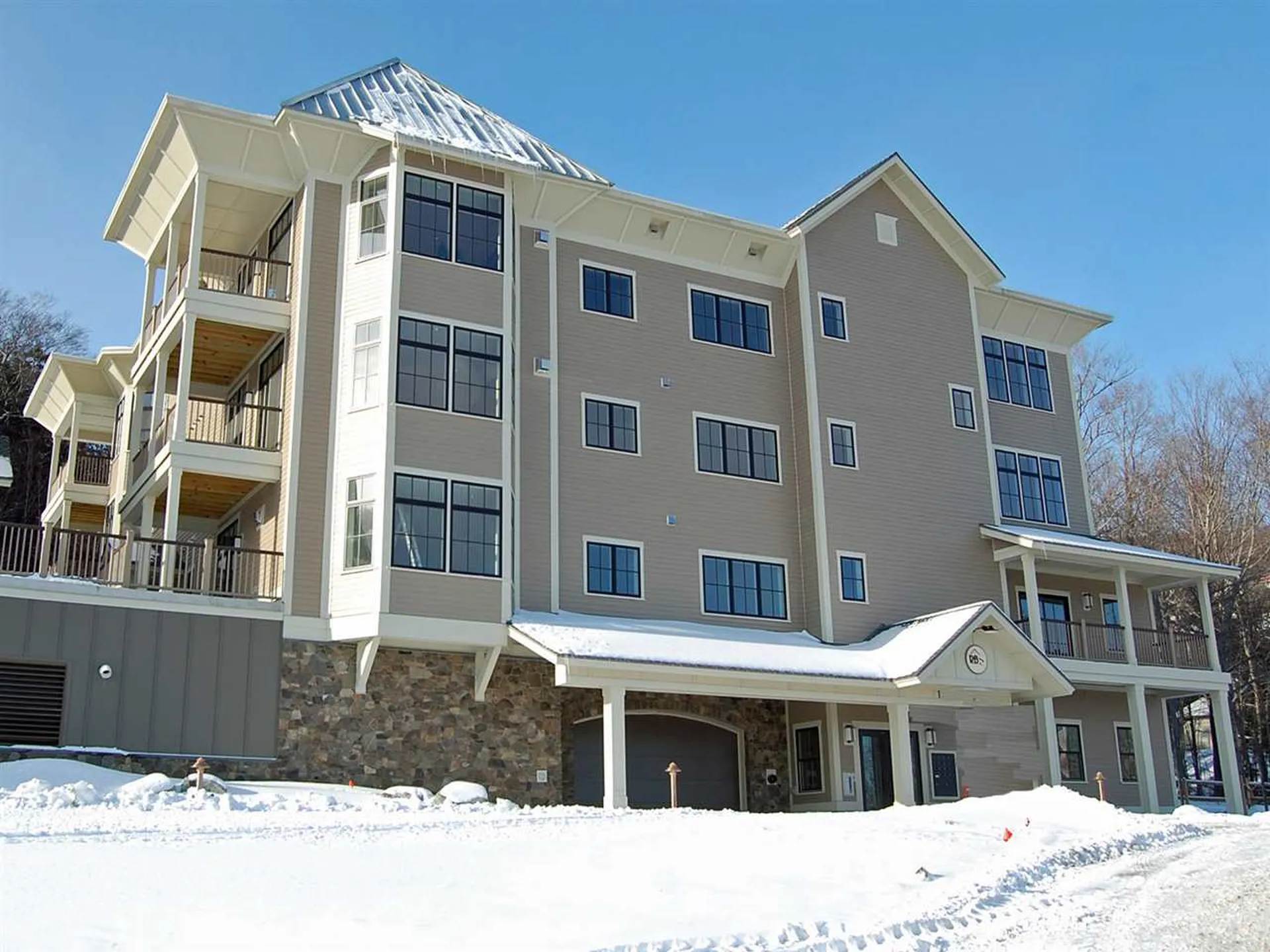 Rb9 Rice Brook Drive Warren VT 05674