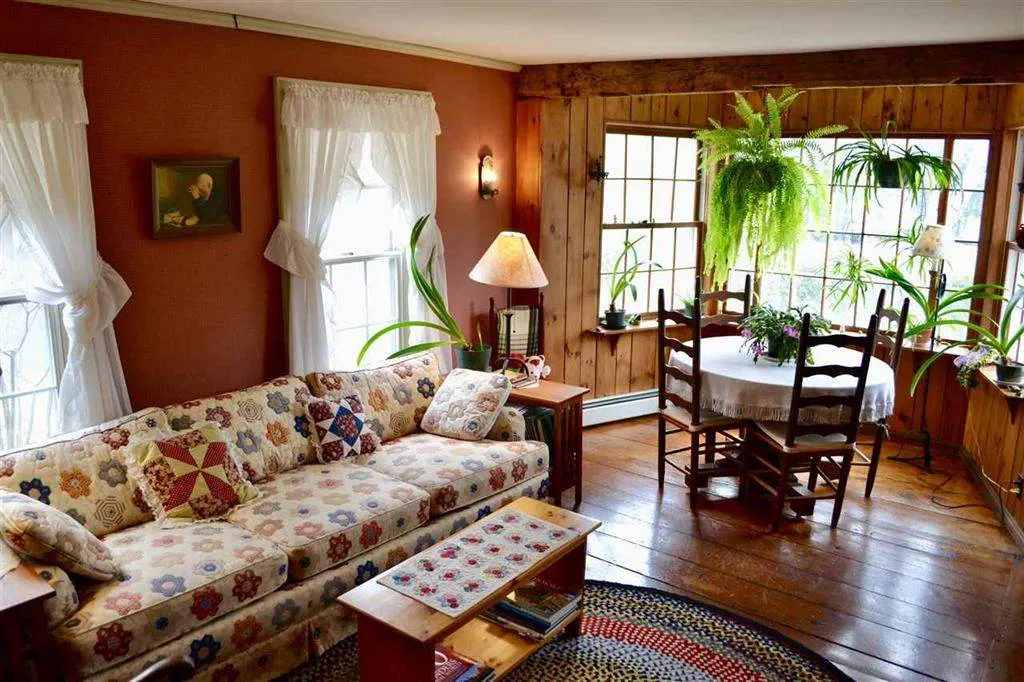 1912 Mill Brook Road Fayston VT 05673