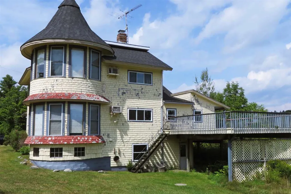 5473 Willoughby Lake Road Barton VT 05822