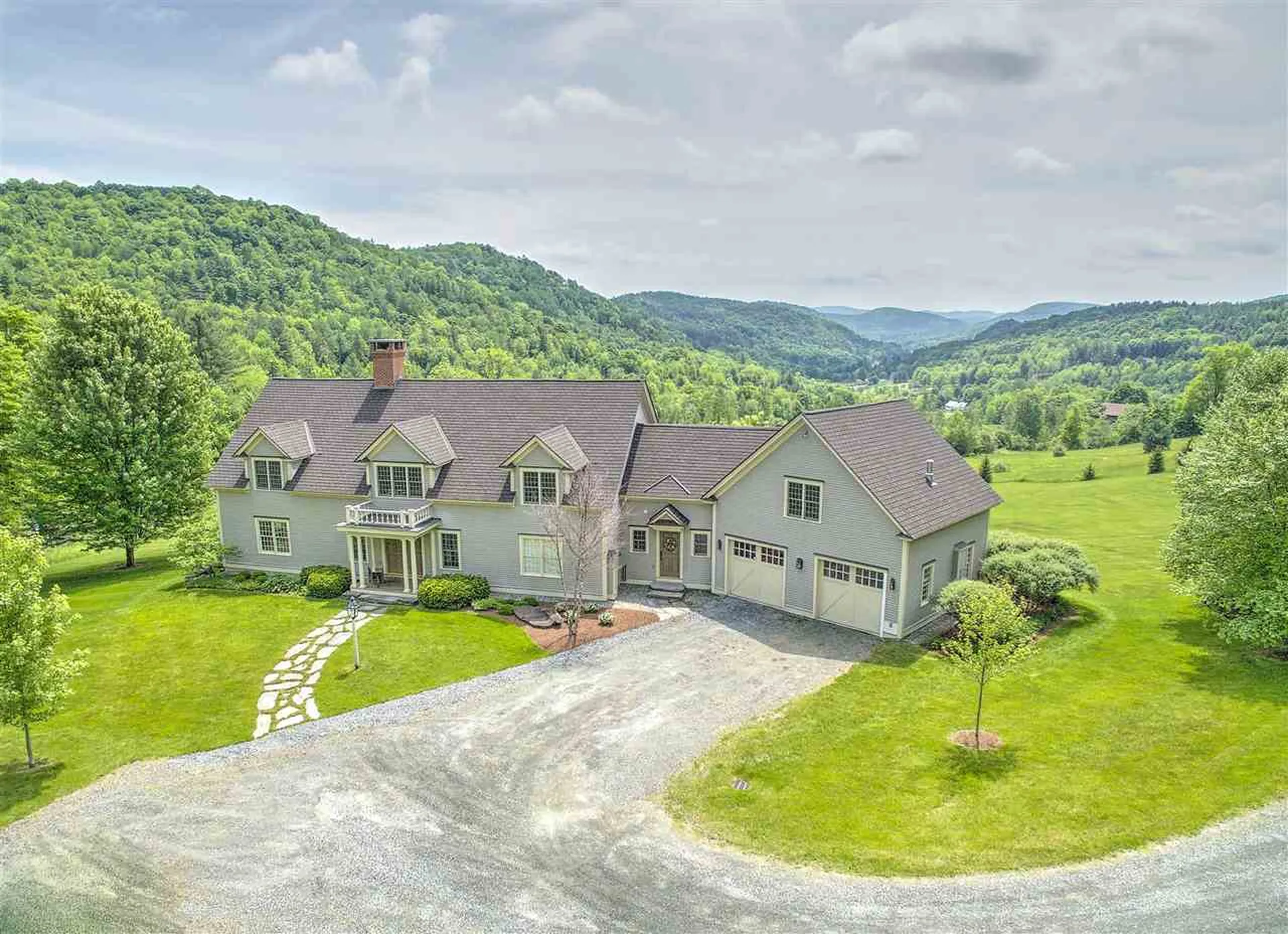296 South Perry Road Barnard VT 05031