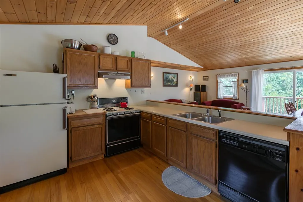 1040 Moulton Lane Stowe VT 05672
