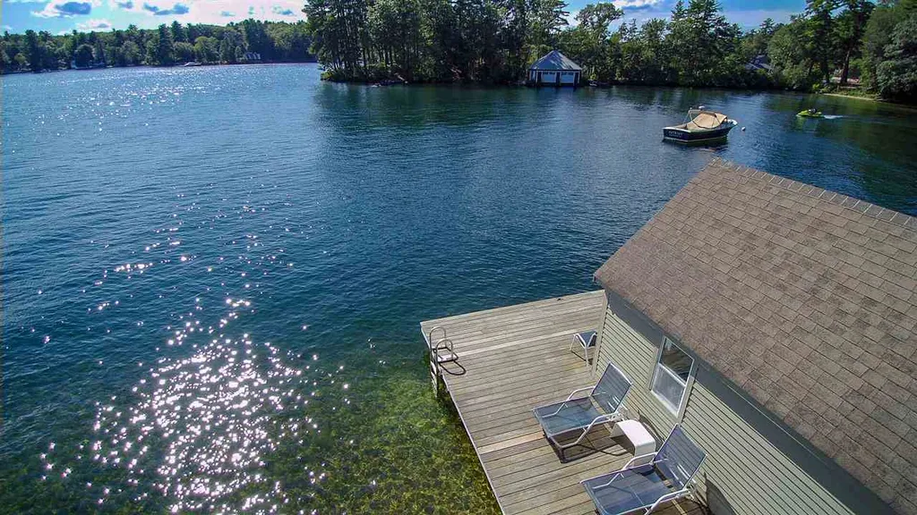 456 Sewall Road Wolfeboro NH 03894