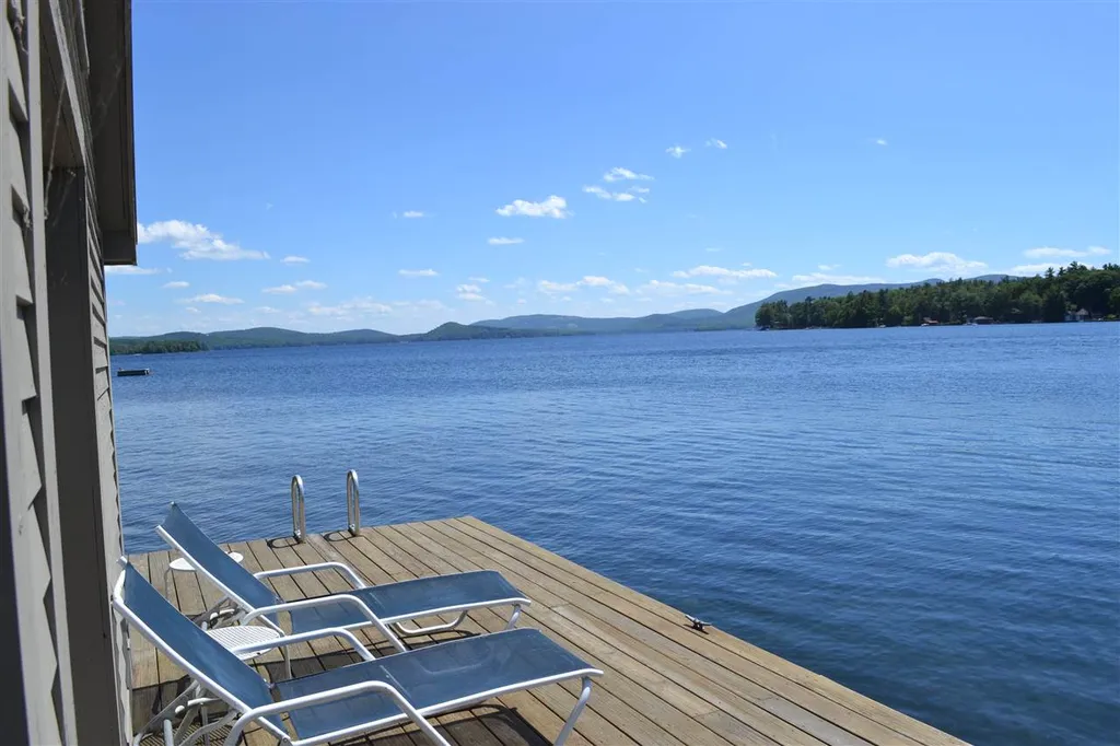 456 Sewall Road Wolfeboro NH 03894