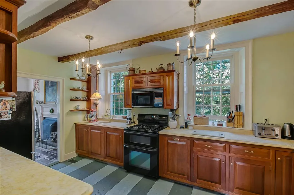 1272 Cider Mill Road Cornwall VT 05753