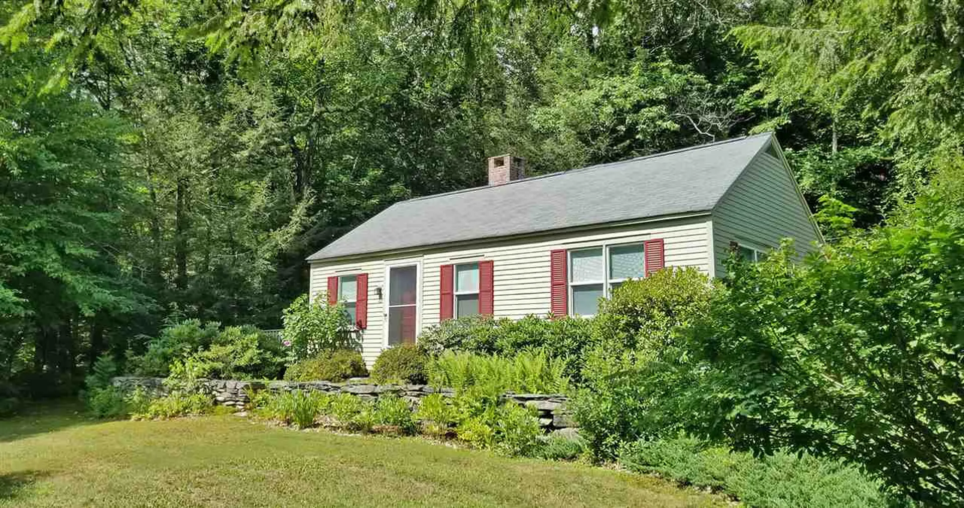 2 Steep Way Road Newfane VT 05345