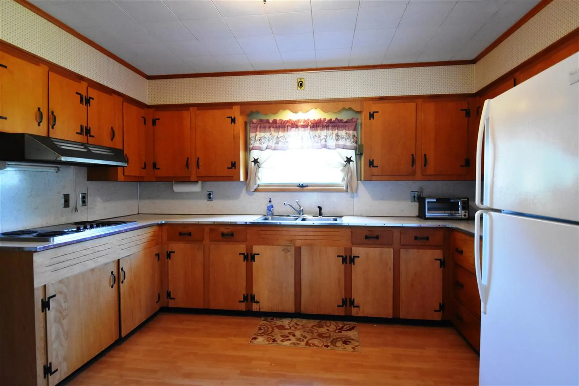 7 Crescent Drive Vergennes VT 05491