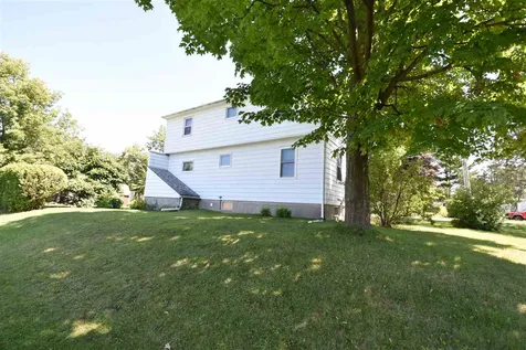 7 Crescent Drive Vergennes VT 05491